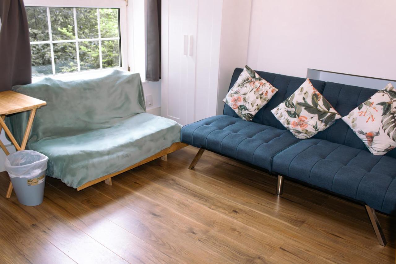 Nice 4 Bedroom Apartment Near City Centre 2-Min Walk To Metro !! Business & Family Friendly!! Λονδίνο Εξωτερικό φωτογραφία